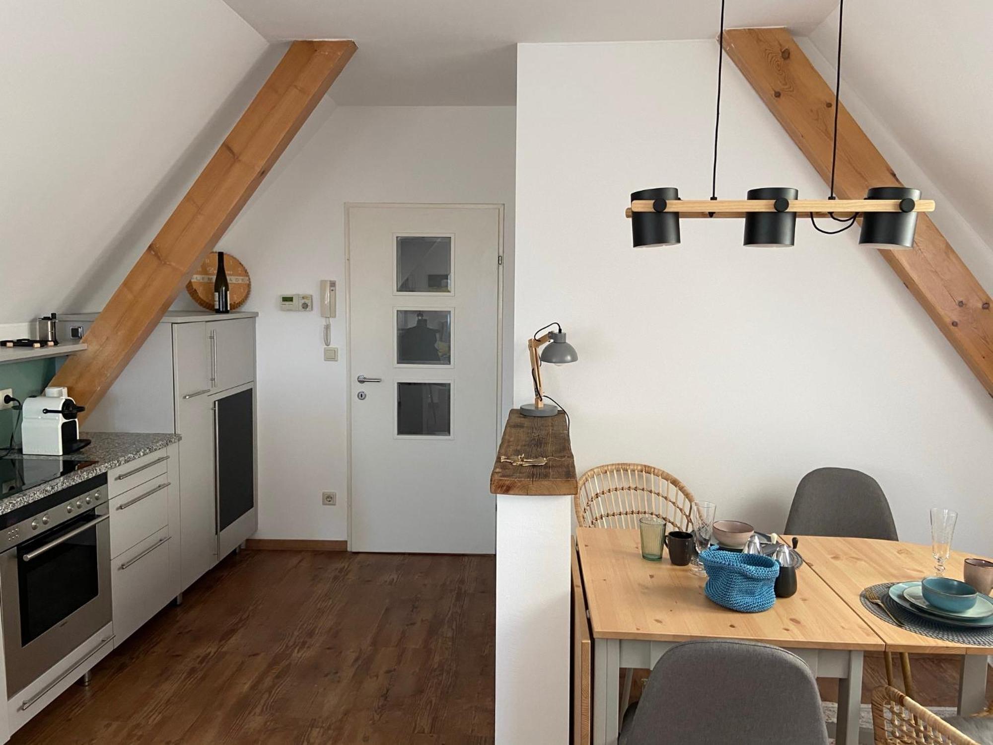 Terrassen Appartement Ueber Den Daechern Von Krems Esterno foto