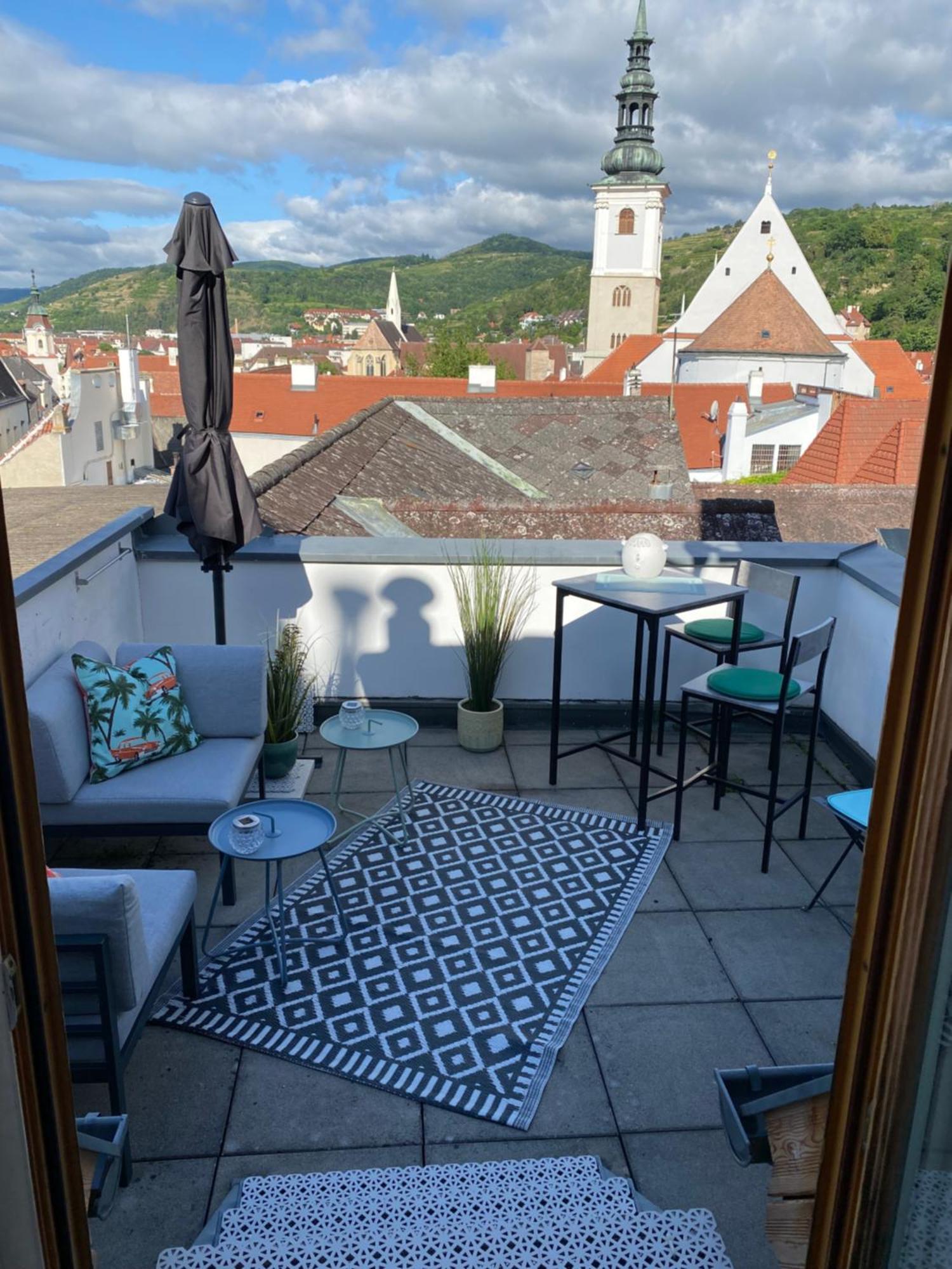Terrassen Appartement Ueber Den Daechern Von Krems Esterno foto